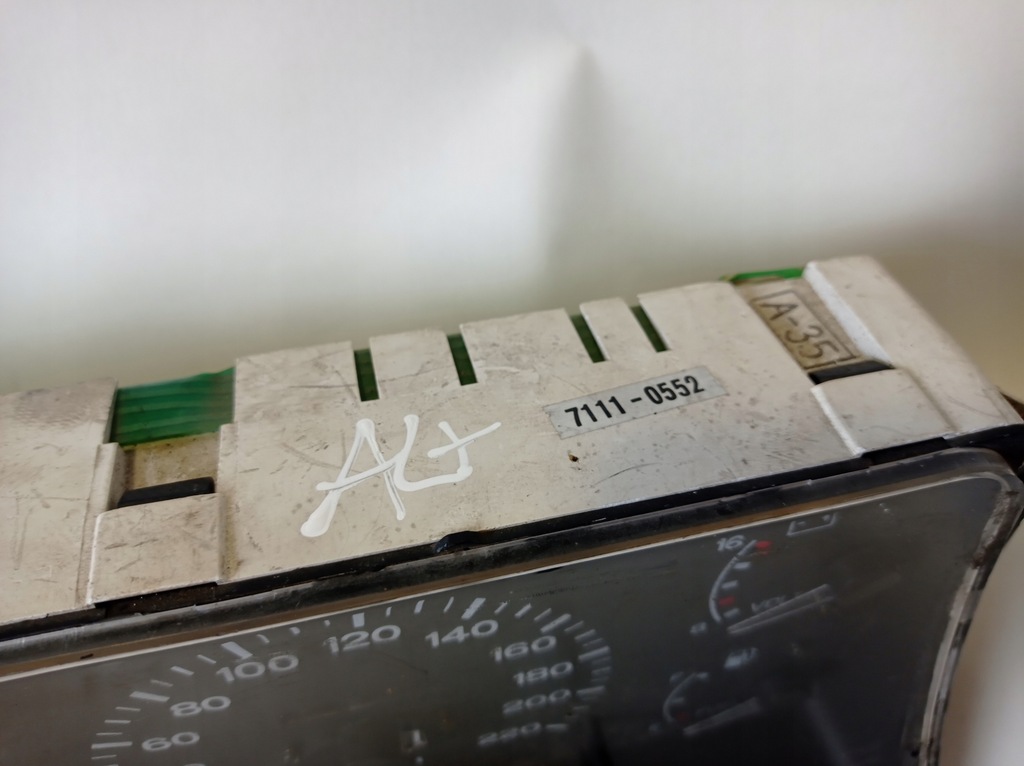 фото №8, Счетчик приборы hyundai sonata 71110552