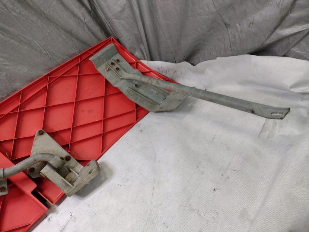 фото №10, Вітровик бічна ліва renault premium