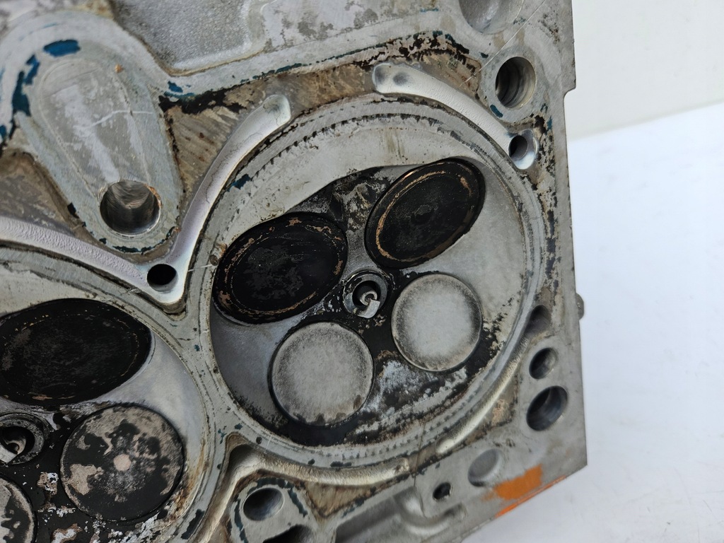 фото №15, Головка ліва клапани вали audi a6 c7 a7 4g s4 b8 s5 8t 3.0t 3.0 tfsi cgx