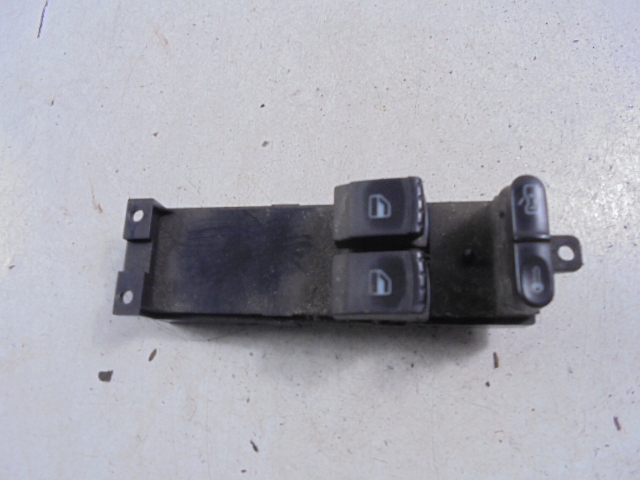 фото №9, Skoda octavia i 1u выключатель переключатель окон перед левый 1j3959857a