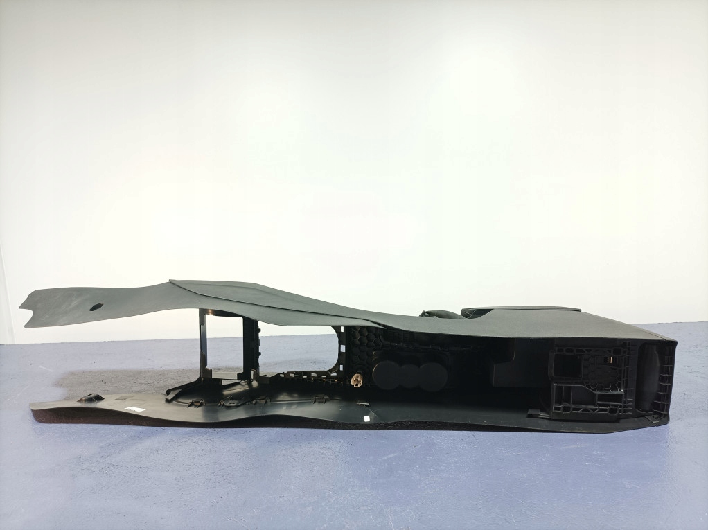 фото №9, Skoda octavia iii lift подлокотник туннель средний кожа eu