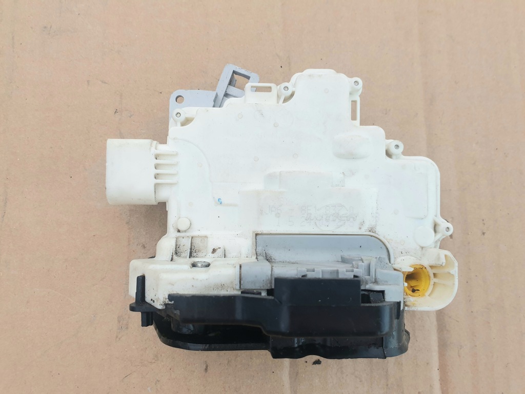 фото №1, Замок дверь левый перед seat exeo 8e1837015ab p-ń