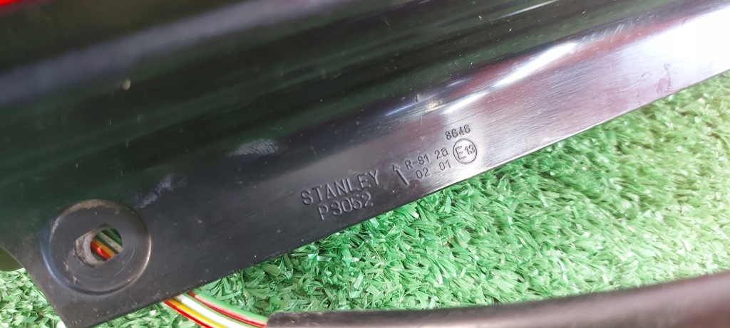 фото №3, Suzuki ignis ліва лампа задня задня оригінал stanley