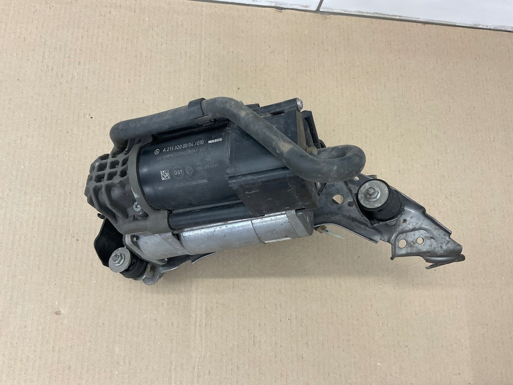 фото №1, Mercedes w213 компрессор подвеска уровень