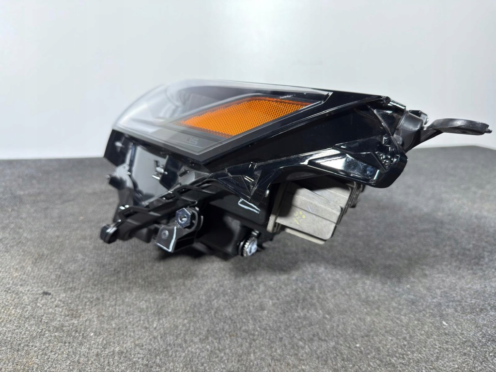 Lexus rx v 5 22- full led фара перед передня ліва лівий фара європа  ідеальний стан Ціна