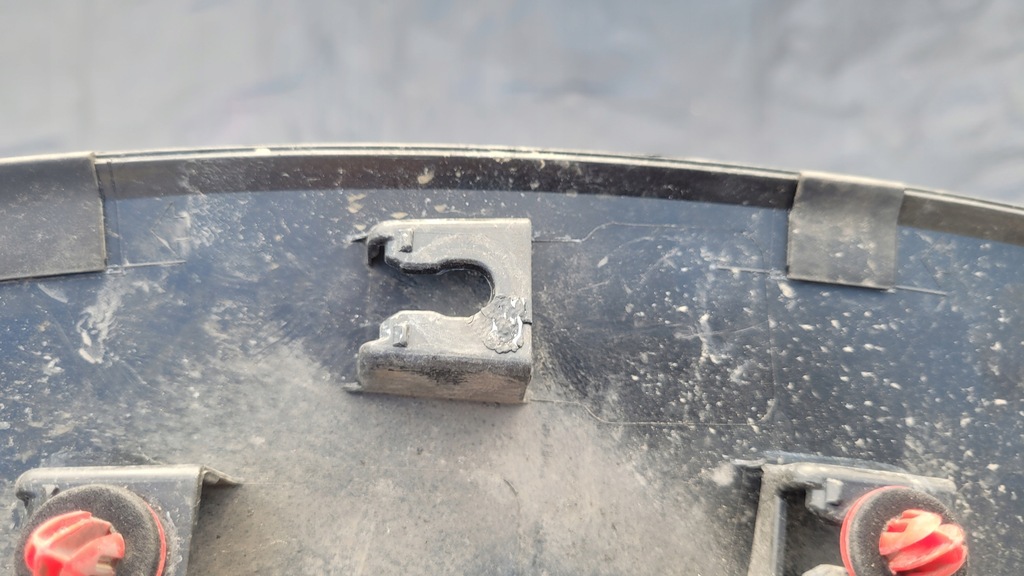 фото №8, Mazda cx30 молдинг крыло правый перед