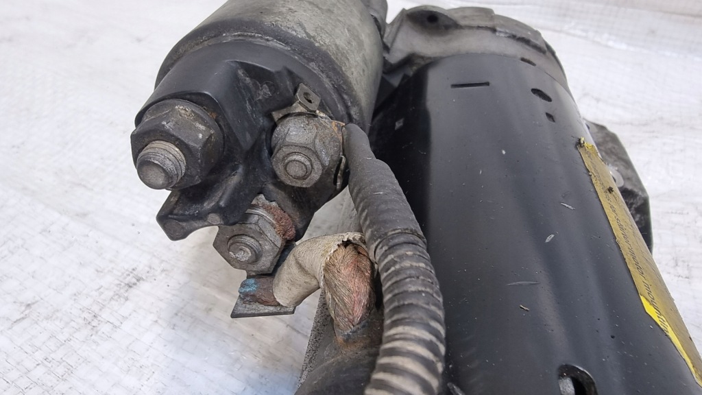 Bmw e87 2.0d стартер 0001139016 Доставка