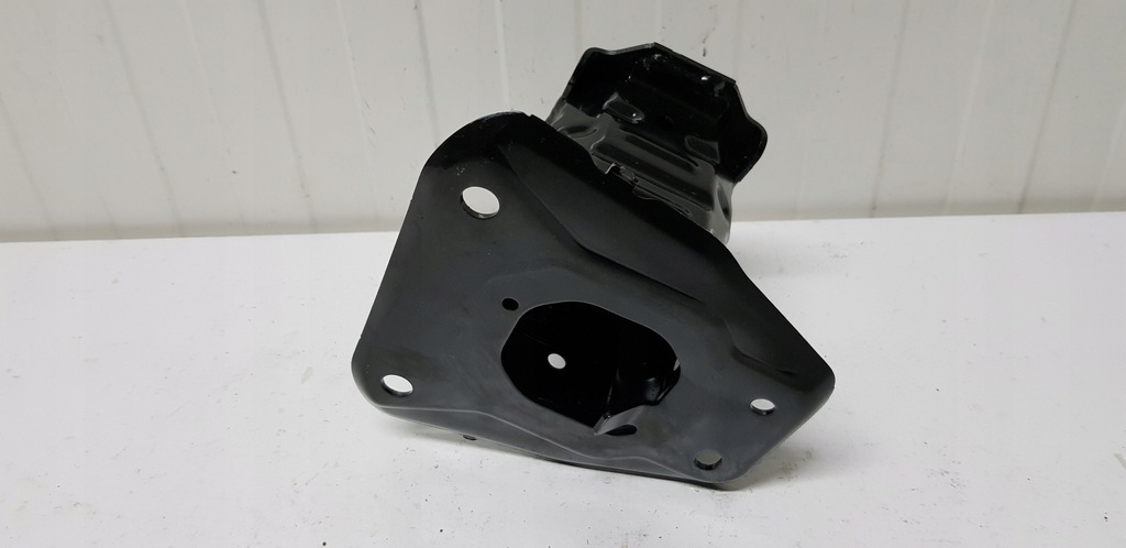 фото №15, Балка бампера задняя + зона corolla e21 kombi