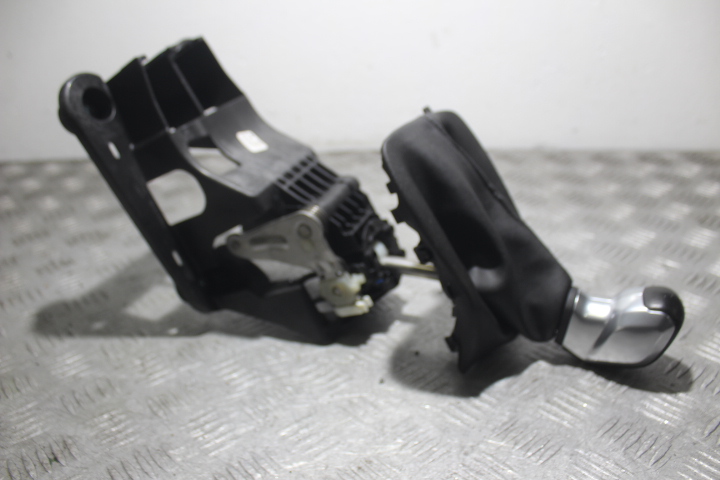 фото №1, Ручка домкрат переключения передач 2008 i lift 1.2