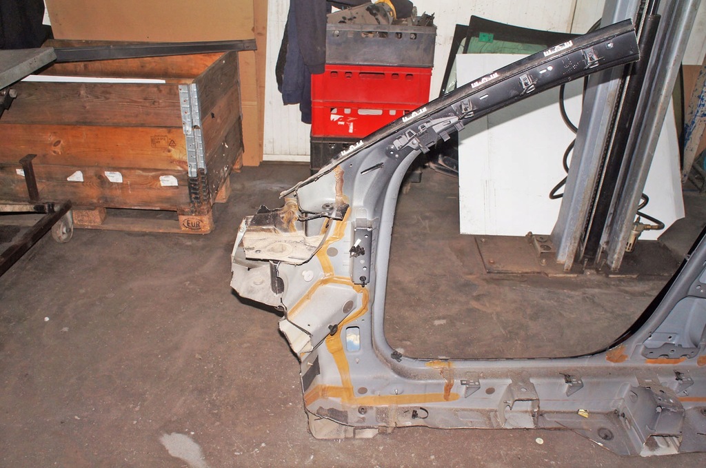 фото №6, Uk056 volvo xc40 d3 поріг блок двигуна a правий перед