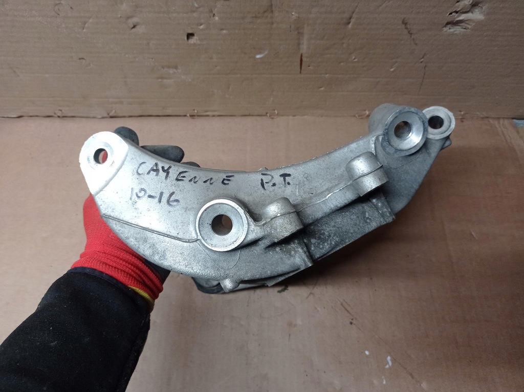 фото №7, Поворотный кулак правый задняя porsche cayenne 2010-2016 oryg