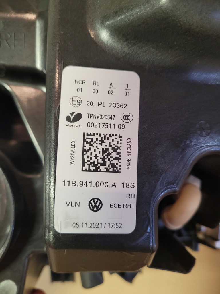 фото №13, Vw id4 id 4 id.4 11b led лампа права передня