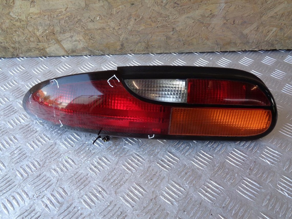 фото №1, Лампа ліва задня задня chevrolet camaro 4 iv 92-