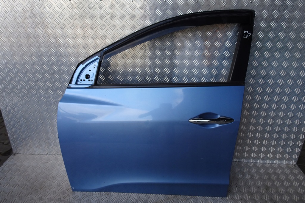 фото №1, Hyundai ix35 дверь передние левая полный 2010-