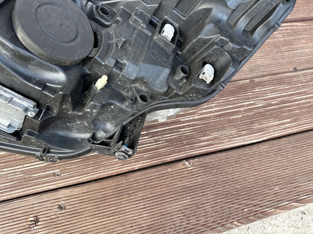 Фара правая  перед led ксенон peugeot 508 9687580780 Доставка