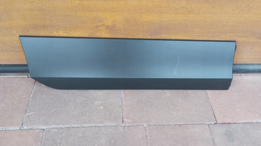 фото №1, Vw t-cross 2gm ----молдинг na дверь правая задняя 2gm854950f оригинал