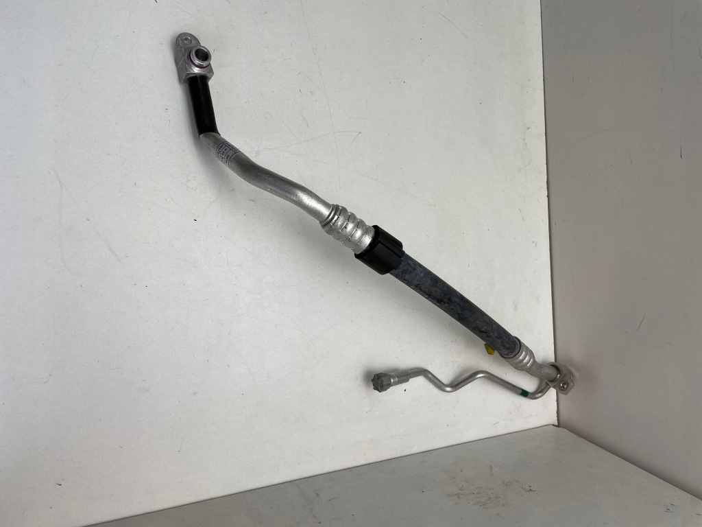 фото №1, Audi a4 a5 шланг кондиціонера 8w1816740f