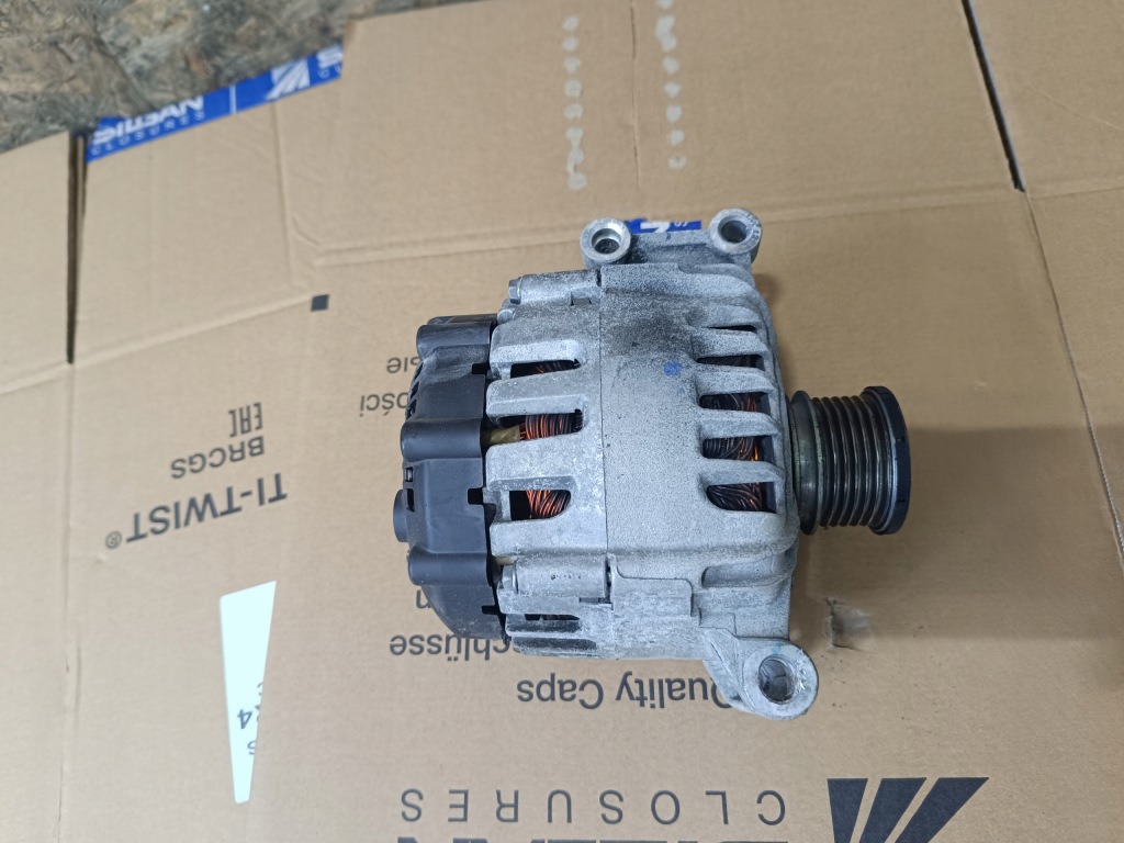 Купить Генератор 1.6 thp peugeot citroen 9831731780