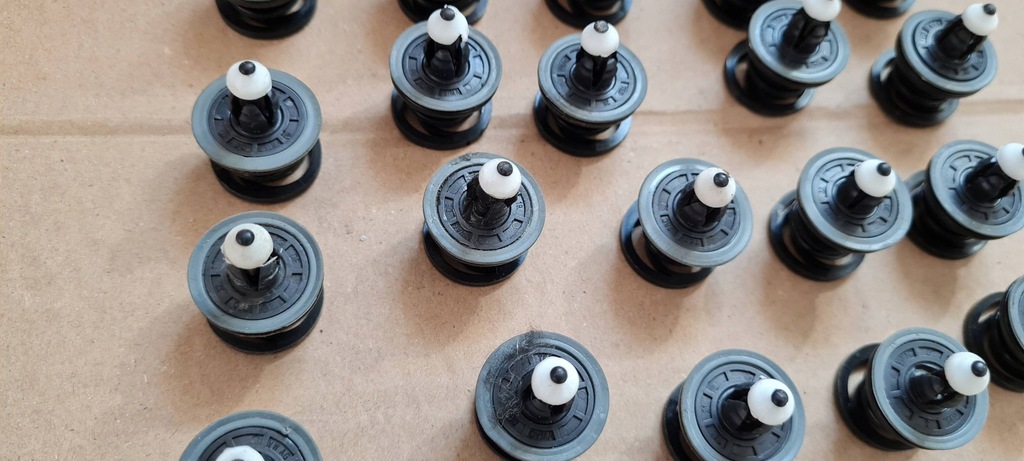 фото №6, A6 c7 4g защёлка защёлки клипса обшивка 20szt 7l6868243 a7 4g s7