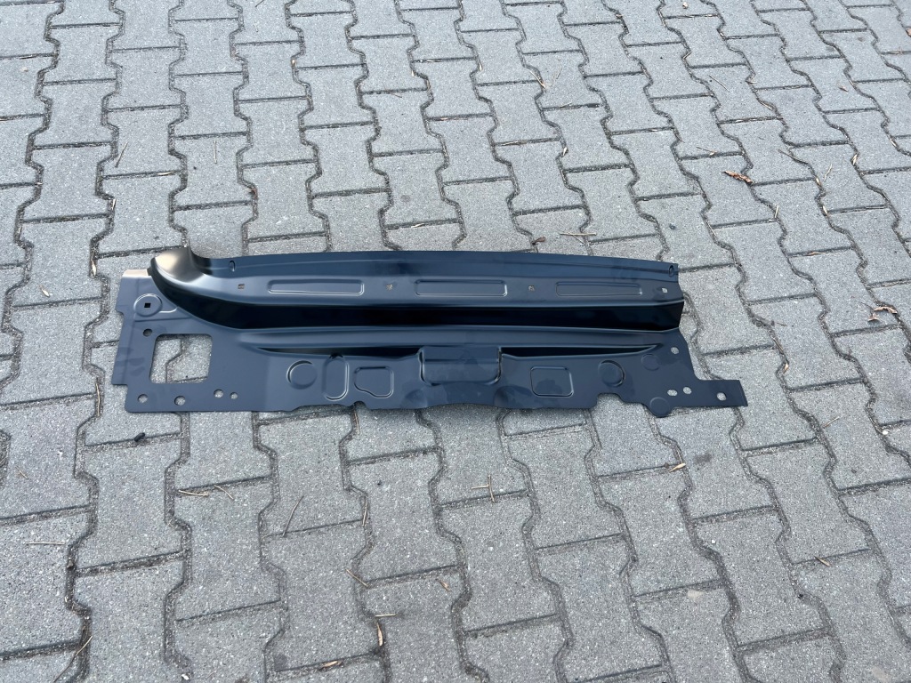 фото №1, Pas задній audi a6 c8 стіна 4k5