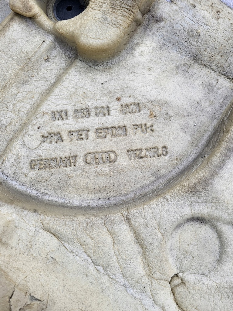 фото №15, Коврик пол обшивка салона audi a4 b8 8k a5 8t оригинальный номер europa