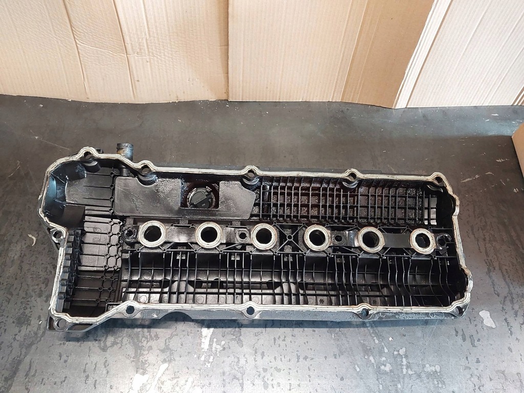 фото №11, Крышка клапанов bmw 5 e39 520i m52b20 206s3 17033411 1928402937