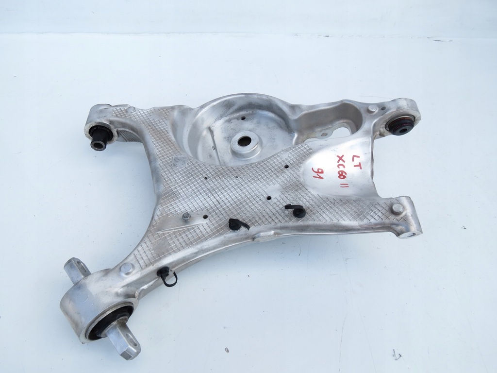 фото №10, Важіль лівий задня задній 31451837 volvo xc90 ii