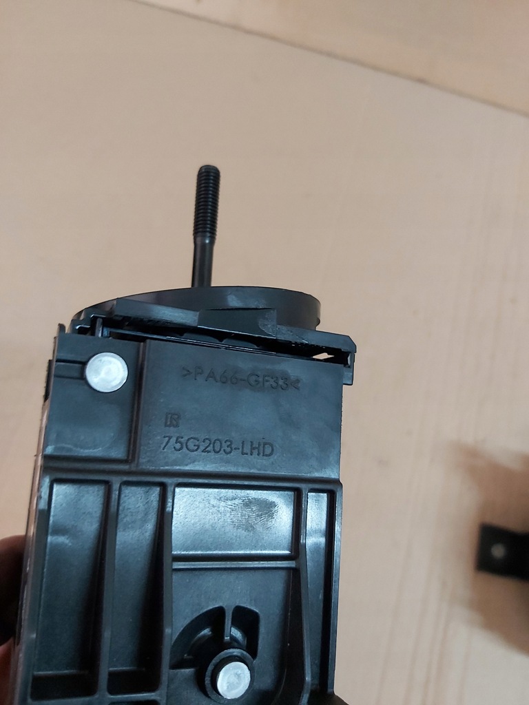 фото №3, Toyota prius iv домкрат передач prime plug in