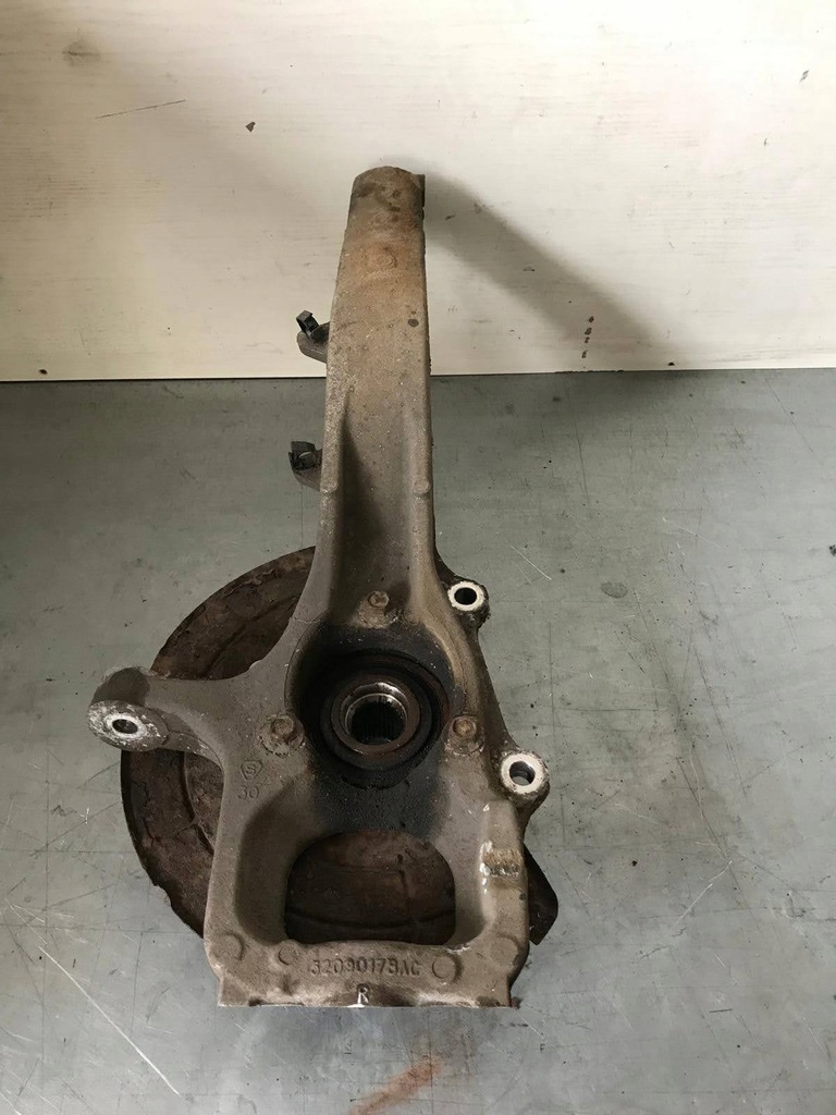 фото №7, Ступица поворотный кулак перед jeep wk 3.0