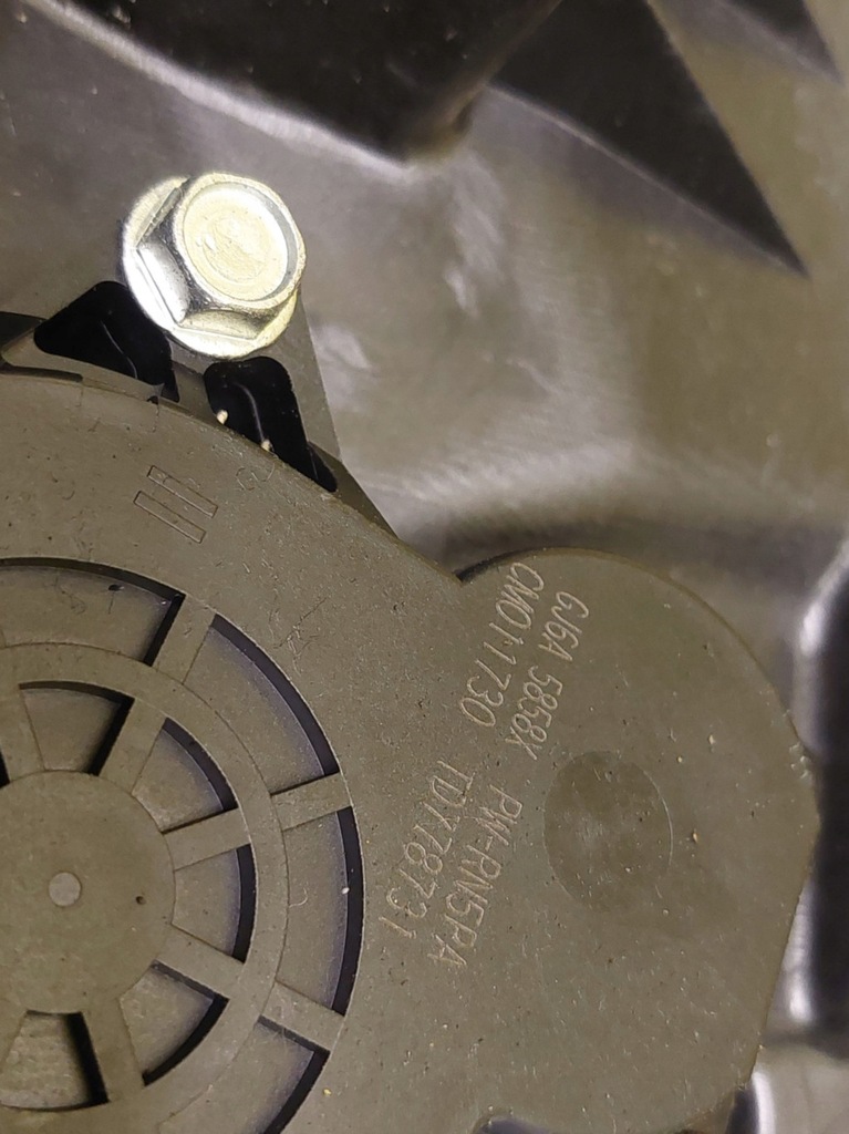 фото №8, Mazda 5 подъемник стекло правый перед gj6a5858x