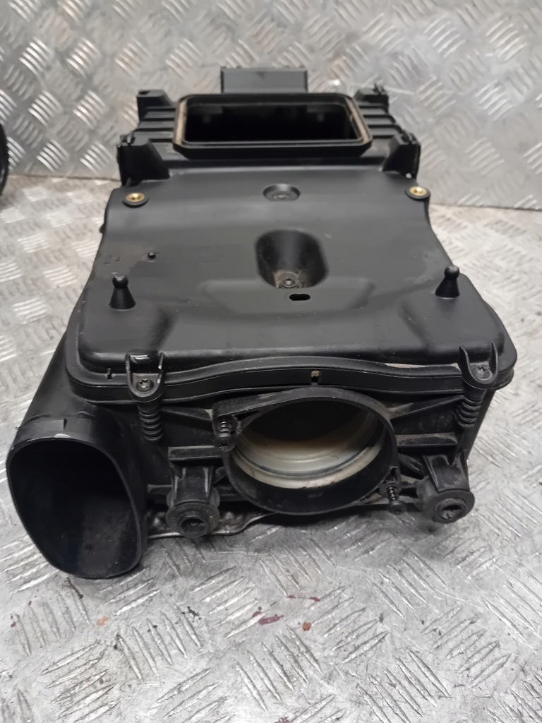 фото №10, Mercedes w212 2.2 корпус фільтра повітря