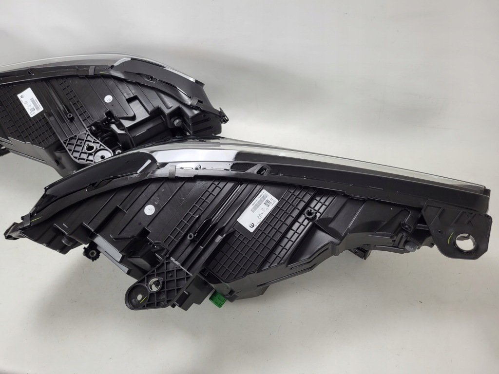 Купить Alfa romeo stelvio рестайлинг  фонари full led перед передние комплект америка