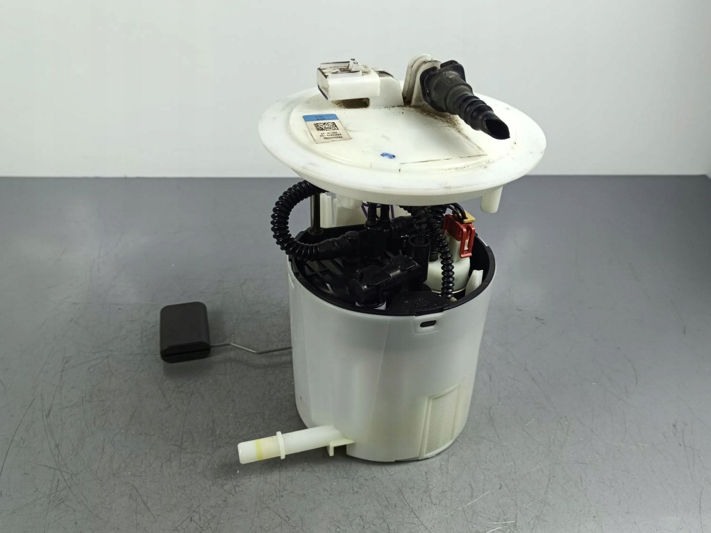 Купити 2019 dodge durango насос пального 68250900aa