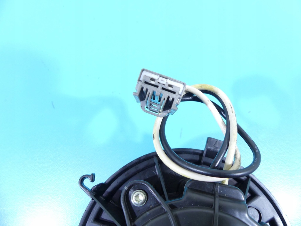 фото №3, Воздуходувка обдув вентилятор opel astra iv j