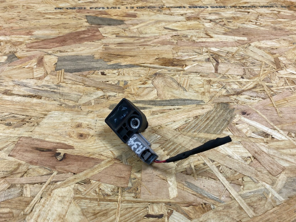 фото №5, Датчик удару ударний штекер tesla model s x y 3 1005274-00-b