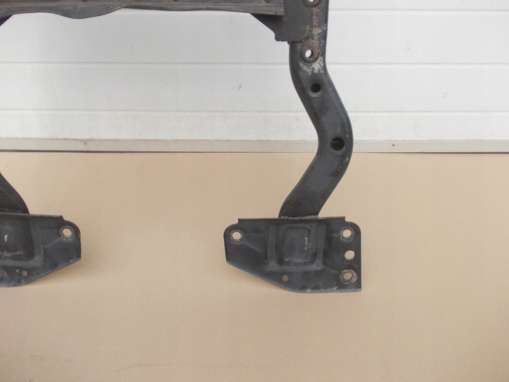 Балка подрамник подрамник mini cooper r50 r52 r53 Цена