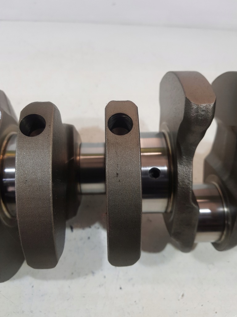 Wał коленчатый 09125670 volvo s60 v60 xc60 v40 2.0 d3 d5204t d5204t3 с Разборки