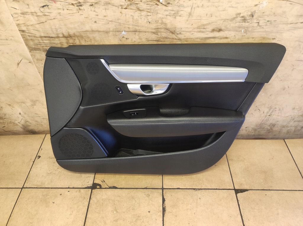 фото №12, Салон сиденья заднее сиденье обшивки обивка volvo v90 ii eu