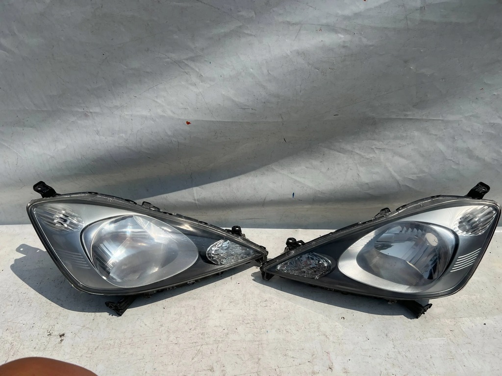 фото №1, Лампа honda jazz iii 2008 тонированная левая перед