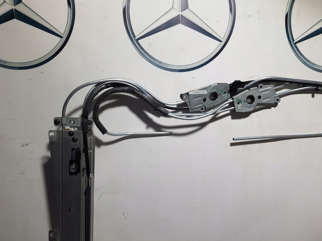 фото №6, Mercedes w207 c207 механізм панорами панорама троси напрямні