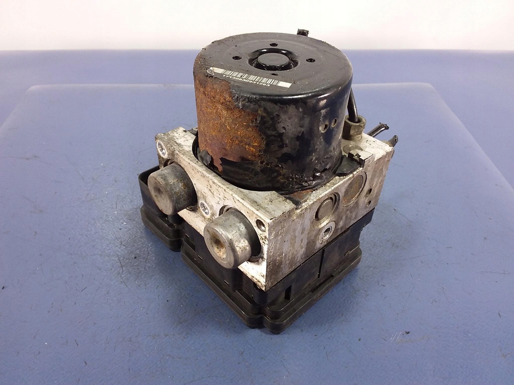 фото №4, Chrysler grand voyager iv 3.3 насос abs