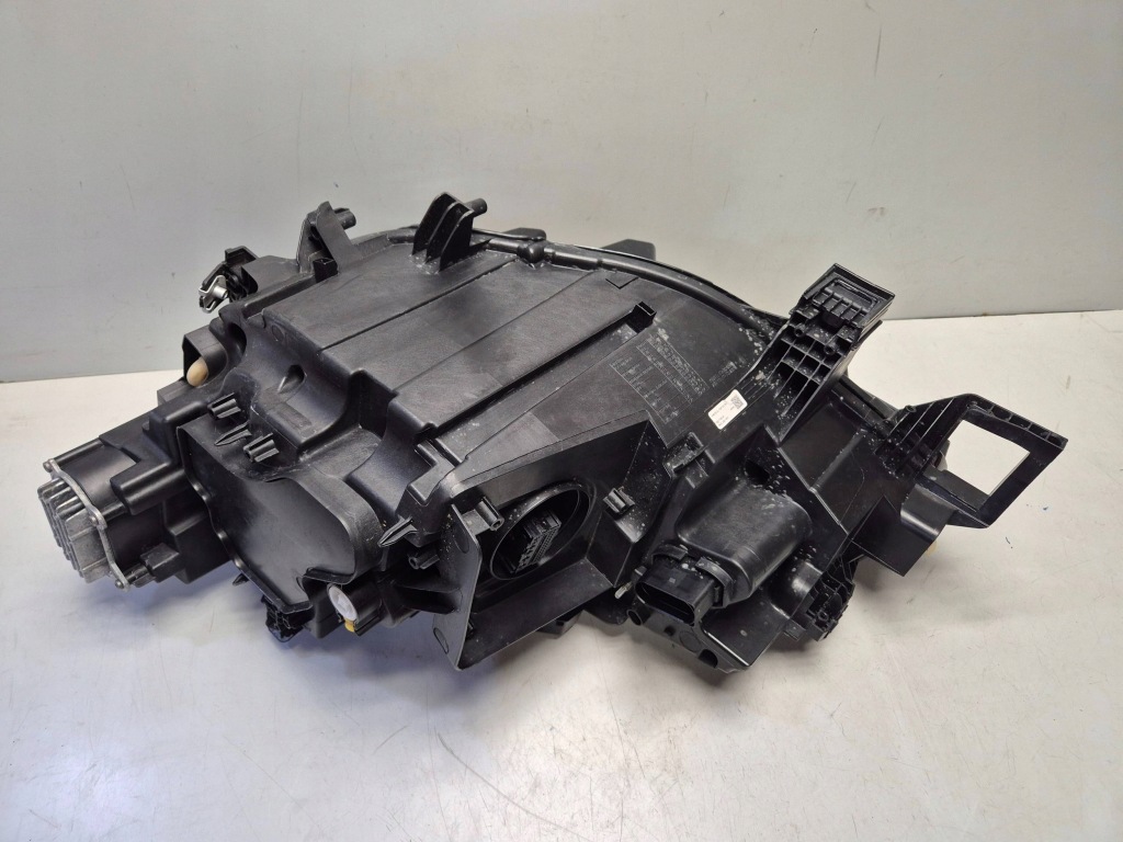 фото №11, Vw id4 id.4 лампа перед передня права full led 11b941036f