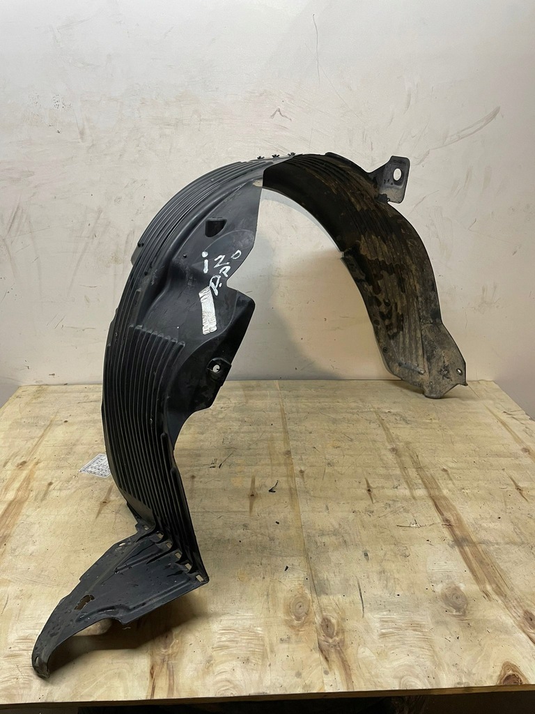 фото №1, Hyundai i20 подкрылок правый перед правое передние