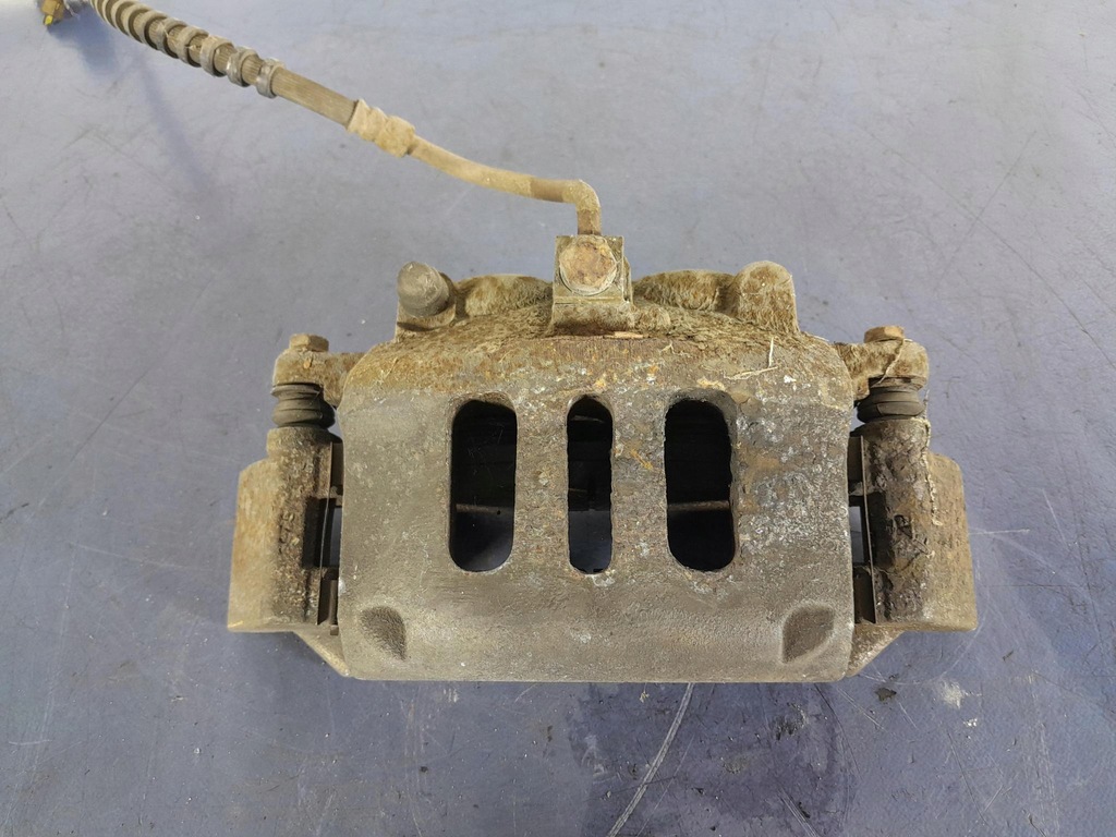 фото №4, Chrysler pacifica i 4.0 суппорт скоба перед правый