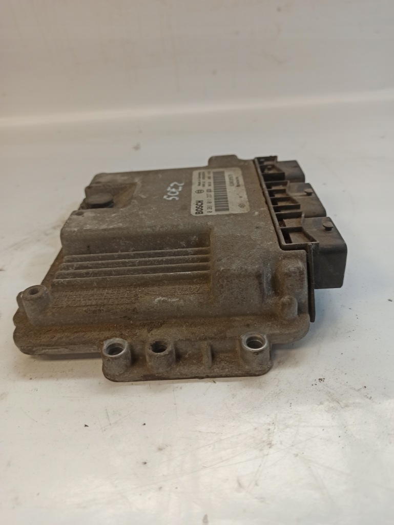 фото №7, Nissan primera p12 1.9 d блок керування двигуна 0281011237 8200284704 8200305678