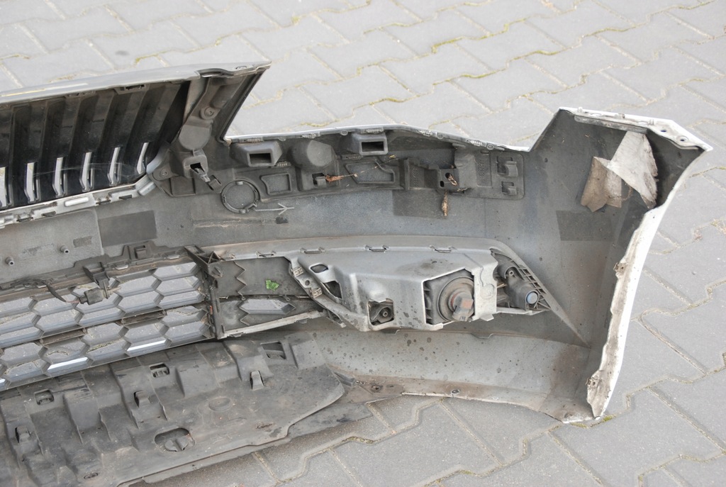 фото №13, Бампер перед передний skoda superb 3 iii 3v0 15-19 ls9r