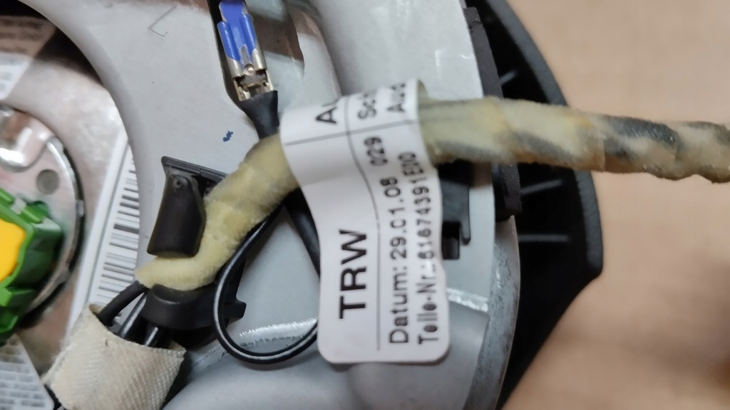 фото №5, Air bag подушка воздушная водителя audi q7 4l 4l0880201t