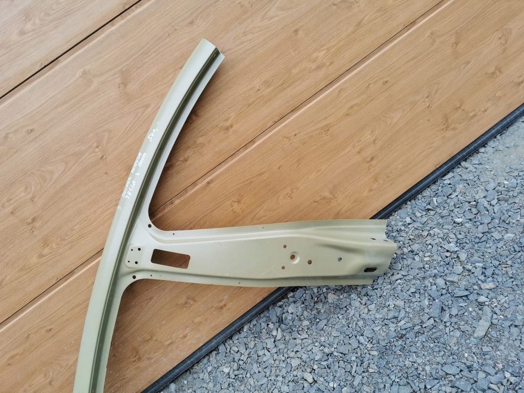 фото №3, Tesla 3 обшивка блок двигуна правий