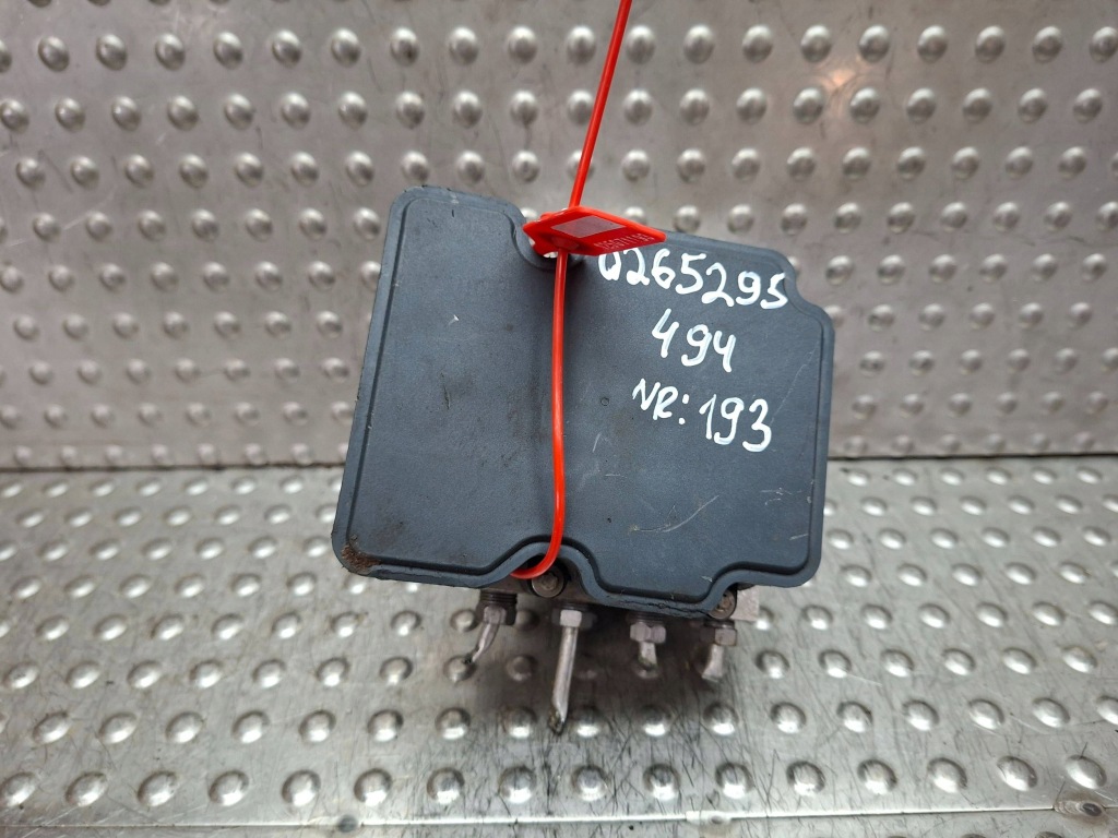 Купити Насос abs 476604047r a4539003910 0265956963 renault twingo iii smart 453