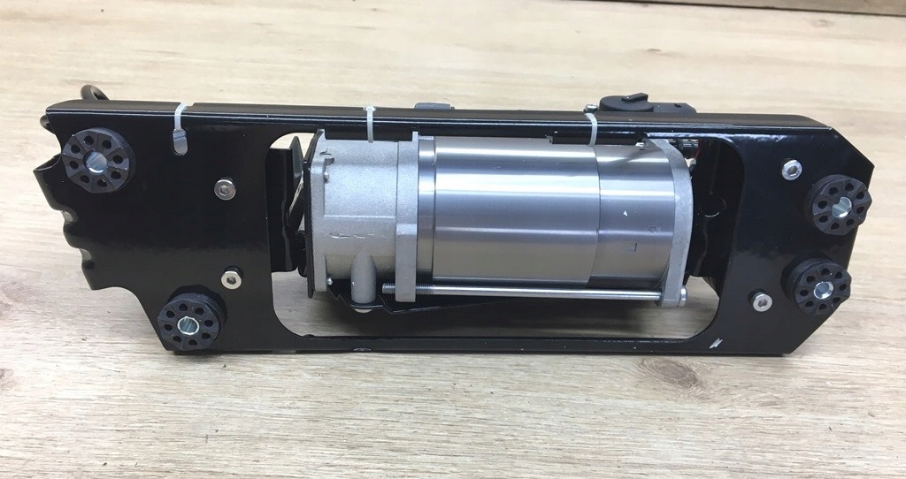 фото №9, Компрессор подвеска пневматический 37206789165 do bmw f01 f02 f04 f07 f11